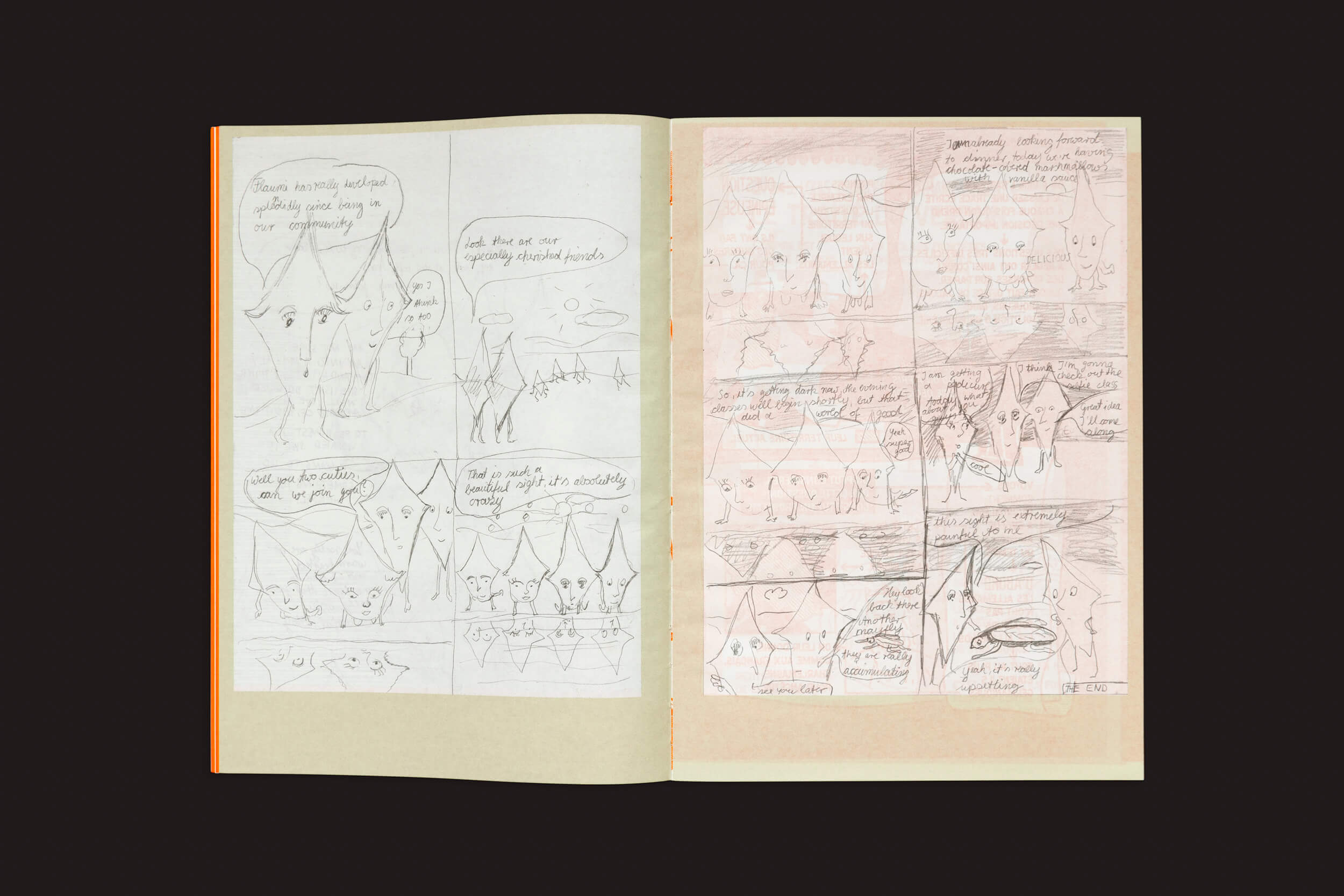 O caderno, aberto em duas páginas de Lagon #7: Pluie, da Lagon Revue, exibe a arte das narrativas gráficas com esboços simples a lápis e balões de diálogo à esquerda, e painéis detalhados com notas e balões de fala à direita.