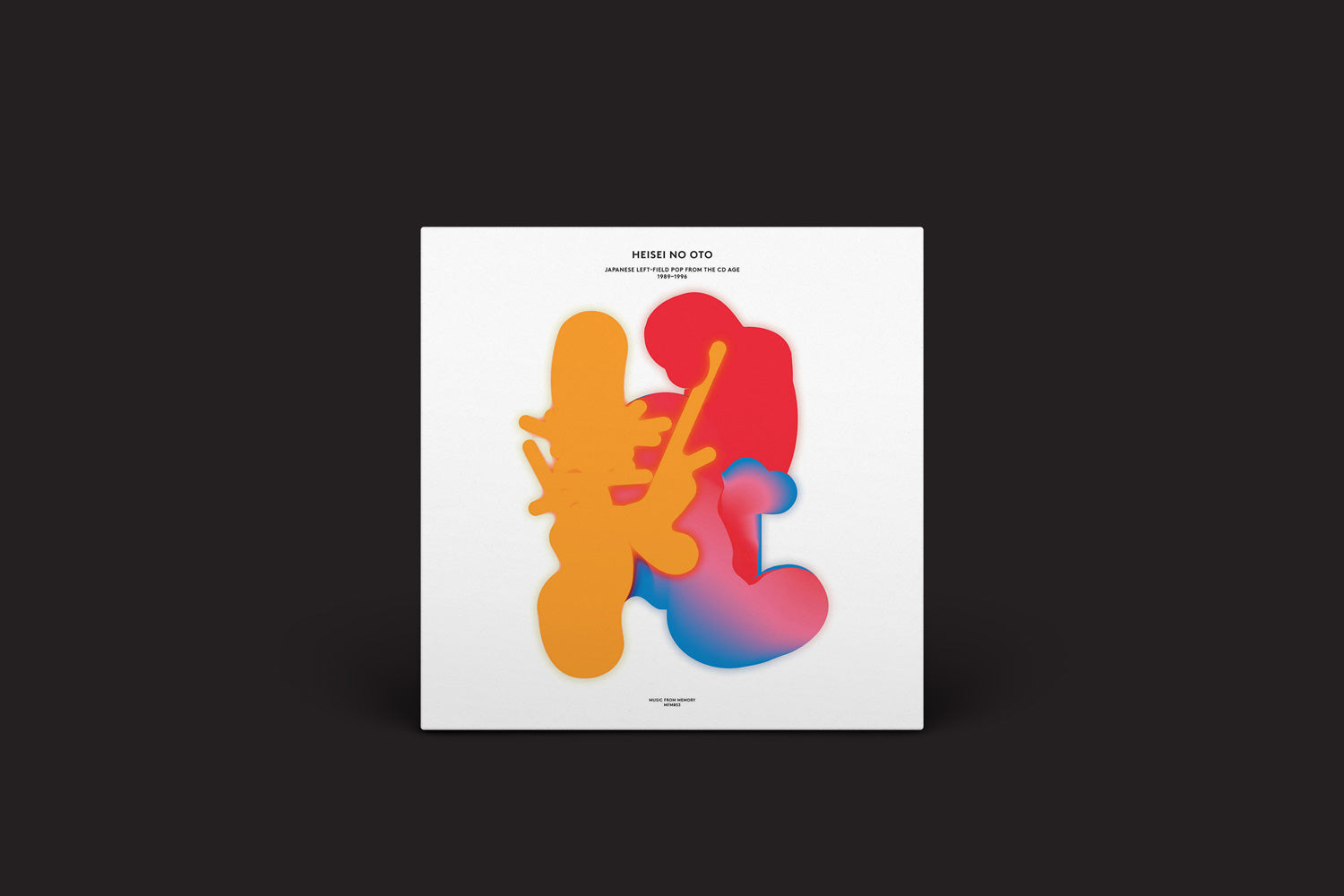 Uma impressão artística quadrada branca para "Heisei No Oto (Japanese Left-Field Pop From The CD Age, 1989-1996): v/a" da Music From Memory, com formas abstratas em laranja, amarelo, vermelho e azul em preto e um texto preto alegre acima do design.
