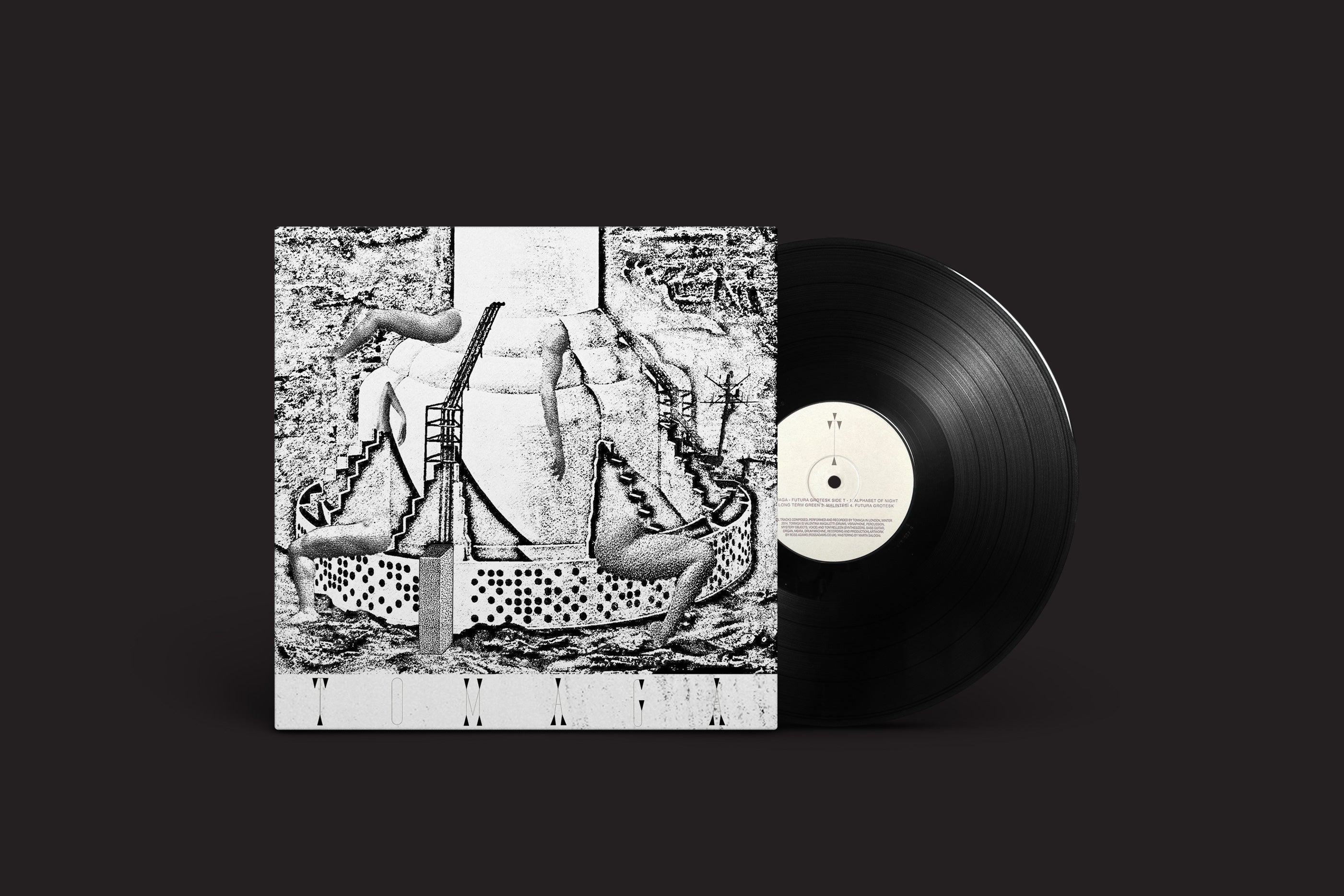 Um disco de vinil preto intitulado "Tomaga: Future Grotesk", de Hands in the Dark, é parcialmente removido de sua capa, que exibe crocodilos abstratos em preto e branco e formas geométricas no estilo de Tomaga com o tipo Futura Grotesk em um fundo preto.