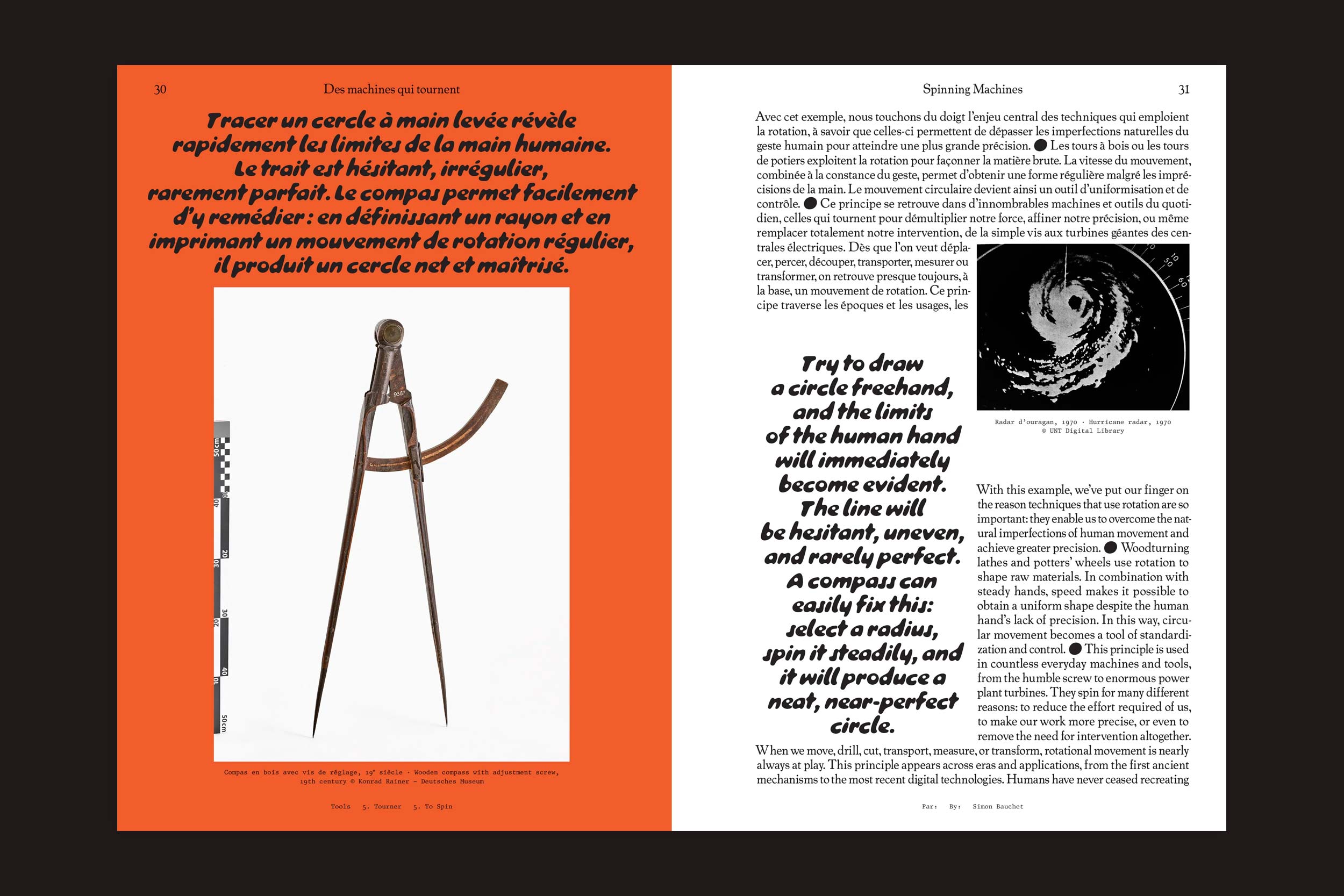 Um livro aberto, Tools #5 - To Spin by Tools, mostra uma página esquerda laranja com uma foto de bússola e texto em francês. A página direita branca apresenta um texto em inglês sobre rotação, uma ilustração de redemoinho e uma citação em negrito sobre como desenhar círculos.